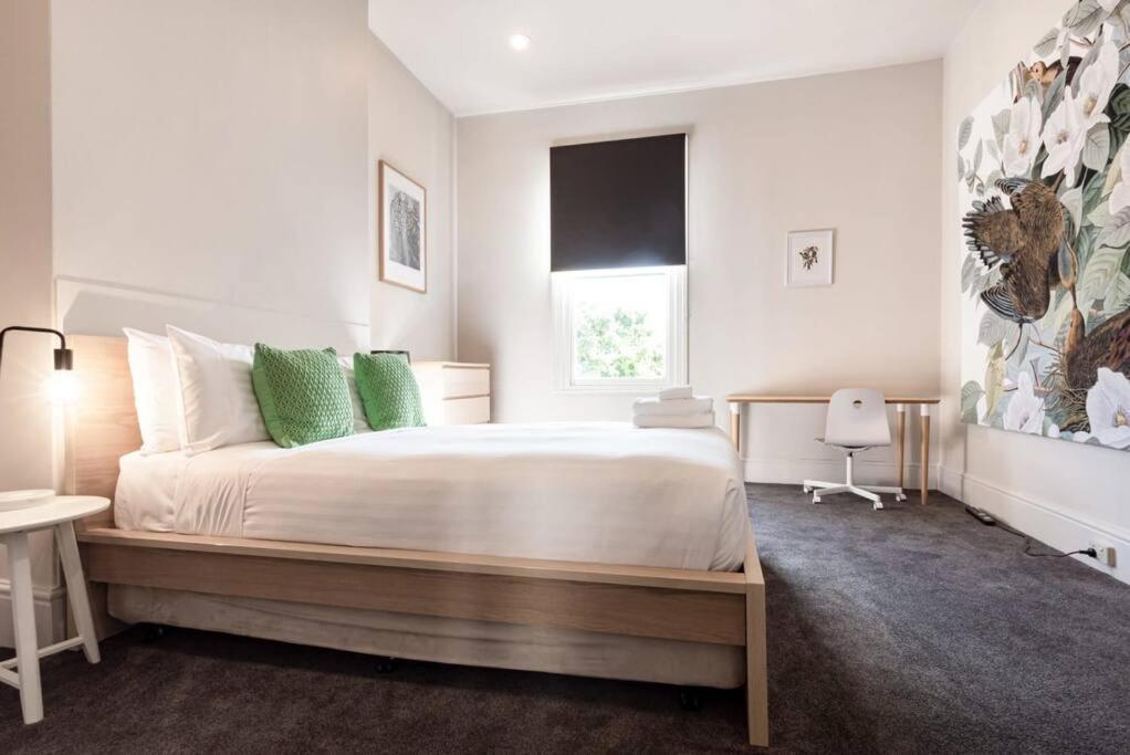 Generous Victorian Terrace In Cbd - Parking & Wifi Apartamento Launceston Exterior foto